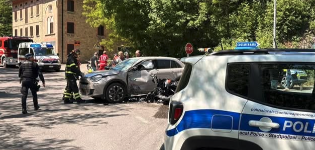 SCHIANTO AUTO MOTO, GRAVE CENTAURO 54ENNE DI ALBINEA