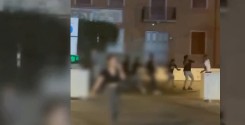 NOVELLARA, RISSA TRA GIOVANISSIMI IN FIERA