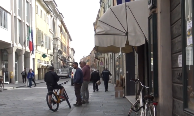 REGGIO, ALTRI NEGOZI ABBANDONANO IL CENTRO