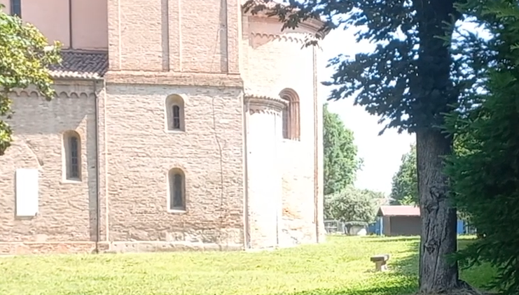 MINACCE E BOTTE, DODICENNE SOTTO CHOC