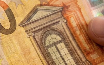 BANCONOTE FALSE PER PAGARE LA SPESA, UNA DENUNCIA