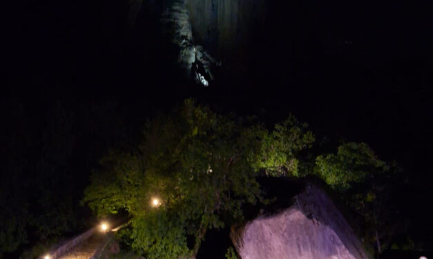 ARRAMPICATORI BLOCCATI IN CORDATA, SOCCORSO ALPINO IN AZIONE