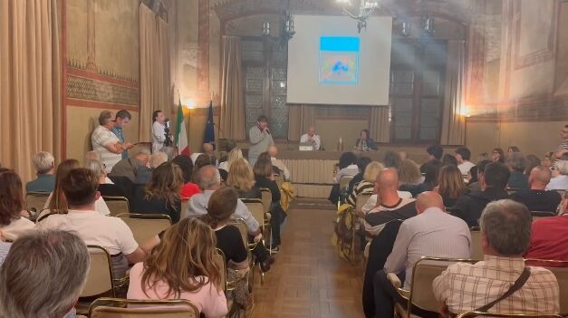 SICUREZZA, IN CAMPO I GRUPPI SOCIAL CHE SI PRESENTANO ALLA CITTADINANZA ( vedi video tg )