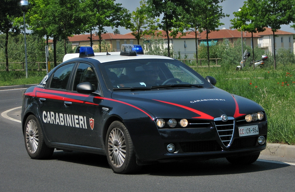 RAPINA AD ANZIANO DISABILE, FERMATO IL COMPLICE