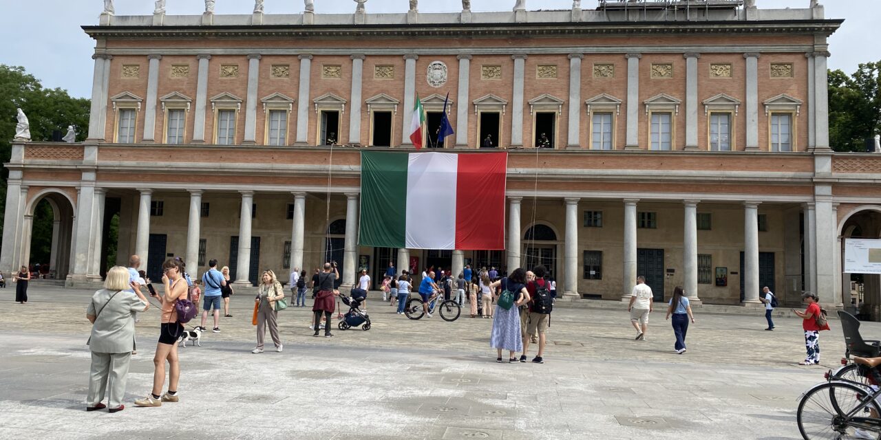 LA BANDIERA SUL VALLI E NEI CIELI