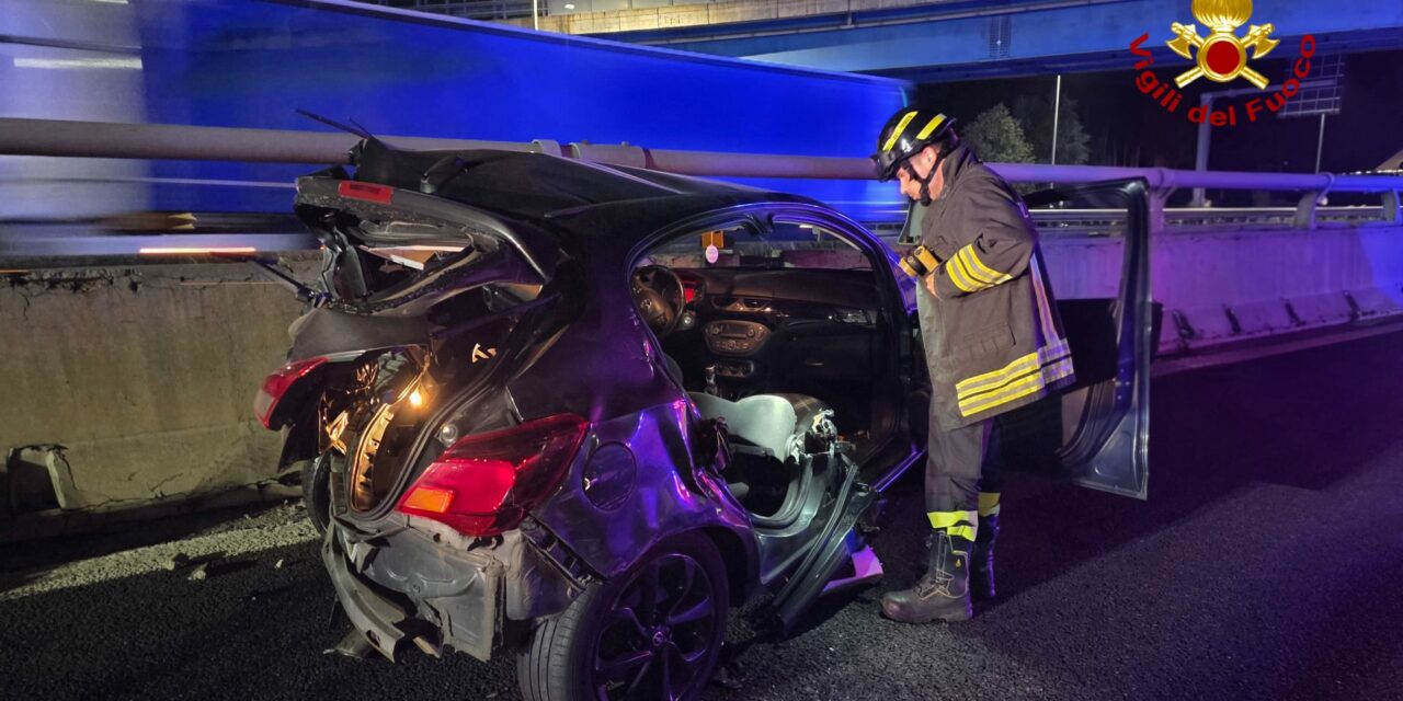 SCHIANTO TRA CINQUE AUTO IN A1, DUE FERITI