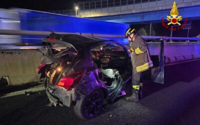 SCHIANTO TRA CINQUE AUTO IN A1, DUE FERITI
