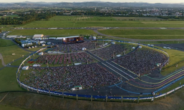 RCF ARENA, MENTRE IL DIBATTITO FERVE, DA C.VOLO CI SONO SOCI CHE LASCIANO E COOPSERVICE E’ AL 93% DELLE QUOTE