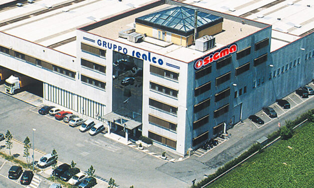 I LAVORATORI DI REALCO SCENDONO IN PIAZZA PER SALVAGUARDARE IL LORO FUTURO