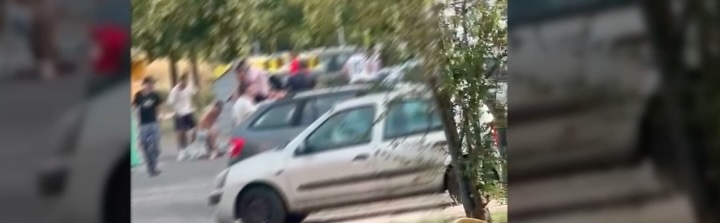 ZONA CANALINA, VIOLENTA RISSA TRA GIOVANI DAVANTI ALLA GENTE
