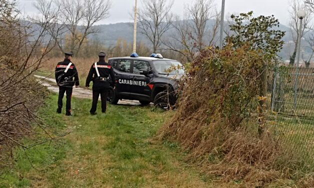 GATTATICO, CONTROLLI IN UN CASOLARE ABBANDONATO, UNA DENUNCIA