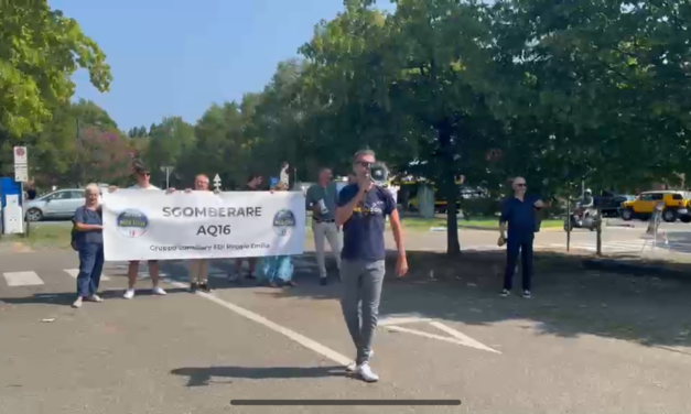 AQ16, DOPPIA MANIFESTAZIONE SENZA DISORDINI