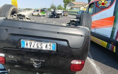 GRAVE SCHIANTO TRA AUTO IERI POMERIGGIO IN A1. UN FERITO GRAVE