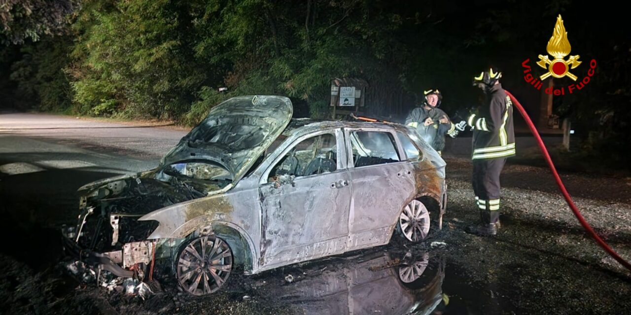 AUTO A FUOCO A VILLA CADE’, INCENDIO DOLOSO