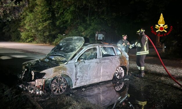 AUTO A FUOCO A VILLA CADE’, INCENDIO DOLOSO