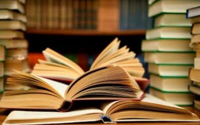 RIAPRE A REGGIO IL MERCATINO DEL LIBRO ( vedi servizio tg )