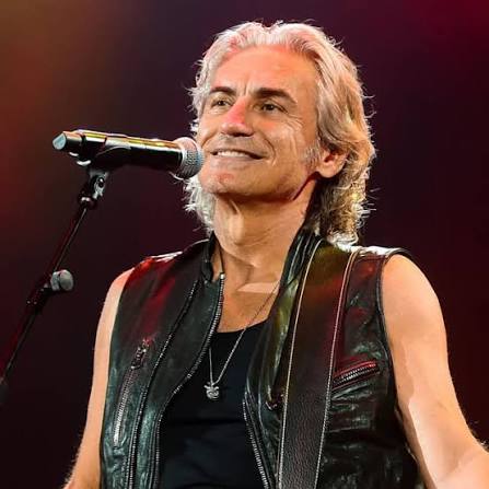 LIGABUE QUESTA SERA SI RACCONTA ALLA FESTA PD DI CORREGGIO