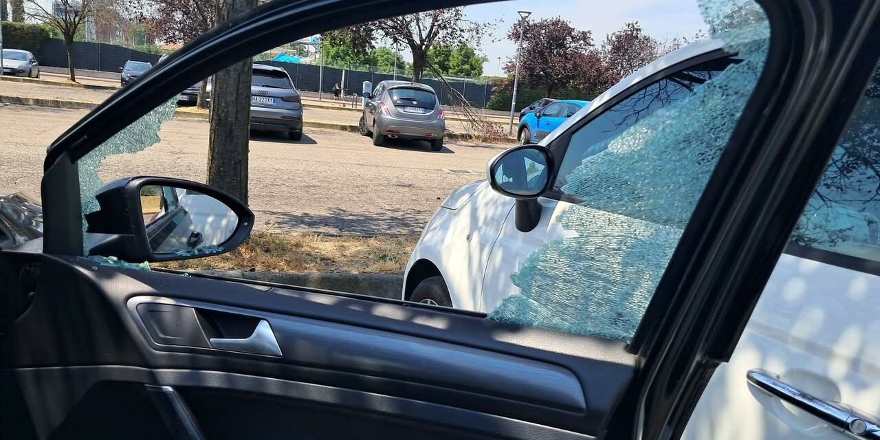 AUTO CON VETRI SFONDATI PER FURTI, UN CASO ANCHE AI PETALI