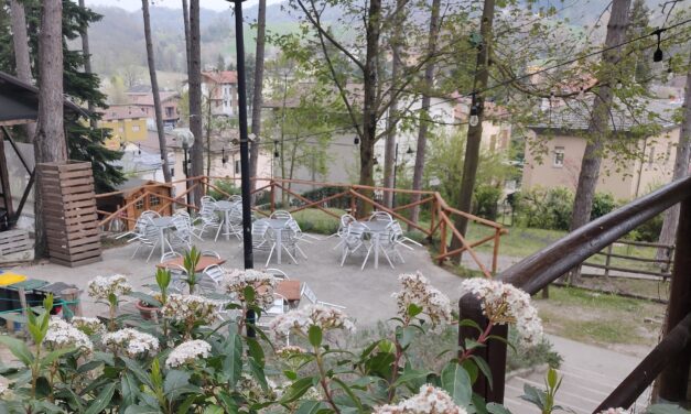 CASINA, CHIUDE IL PARCO PINETA