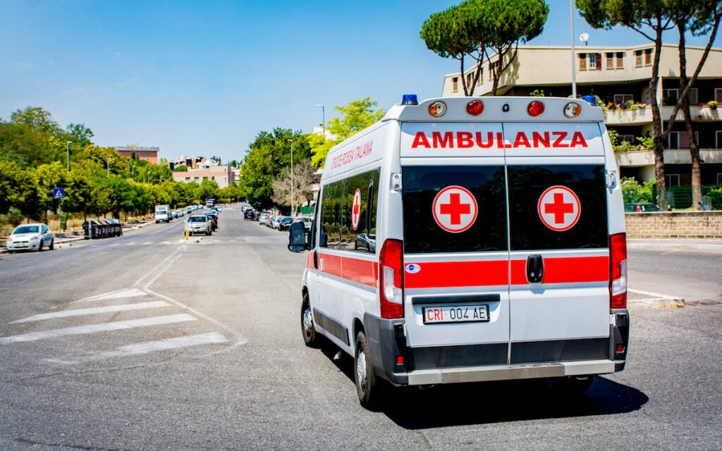 MUORE SUL LAVORO UN OPERAIO REGGIANO
