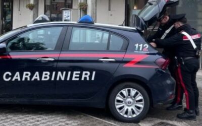 AGGREDISCE COLLEGA AL BAR, DENUNCIATO