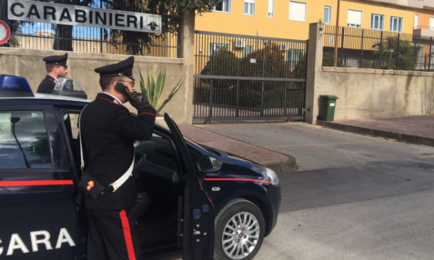 COLTIVAVANO DROGA IN HOTEL, DENUNCIATI GESTORE E OSPITE
