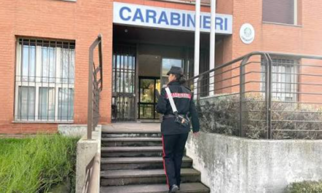 CORREGGIO,  LADRO DENUNCIATO PER GLI AMMANCHI NEL LOCALE, INCASTRATO DALLE TELECAMERE
