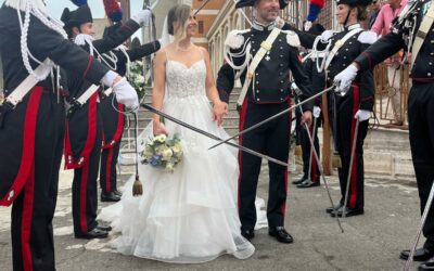 MATRIMONIO IN SICILIA CON DELEGAZIONE DELL’ARMA DI REGGIO. EMOZIONE E FESTA