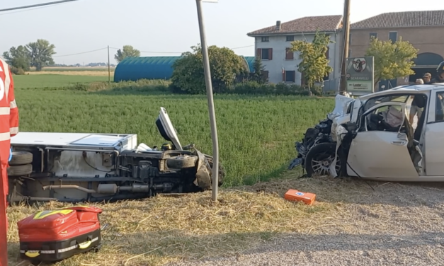 SCHIANTO A LUZZARA, SESSANTENNE GRAVISSIMO