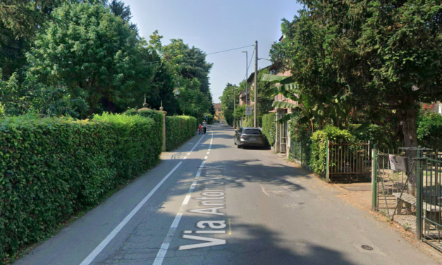 VIOLENTA LITE    IN VIA VENERI E SPARI CON SCACCIACANE