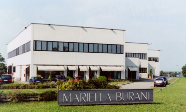 CRACK MARIELLA BURANI, VIA A RISARCIMENTI