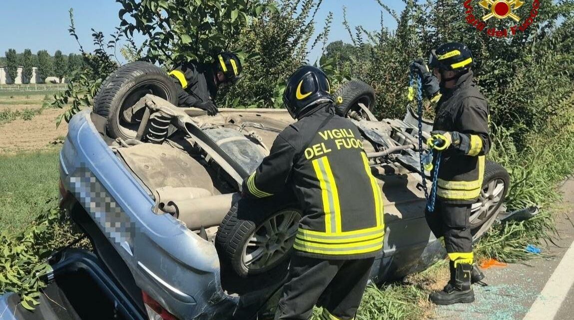 SI SCHIANTA IN AUTO, GRAVE PENSIONATO