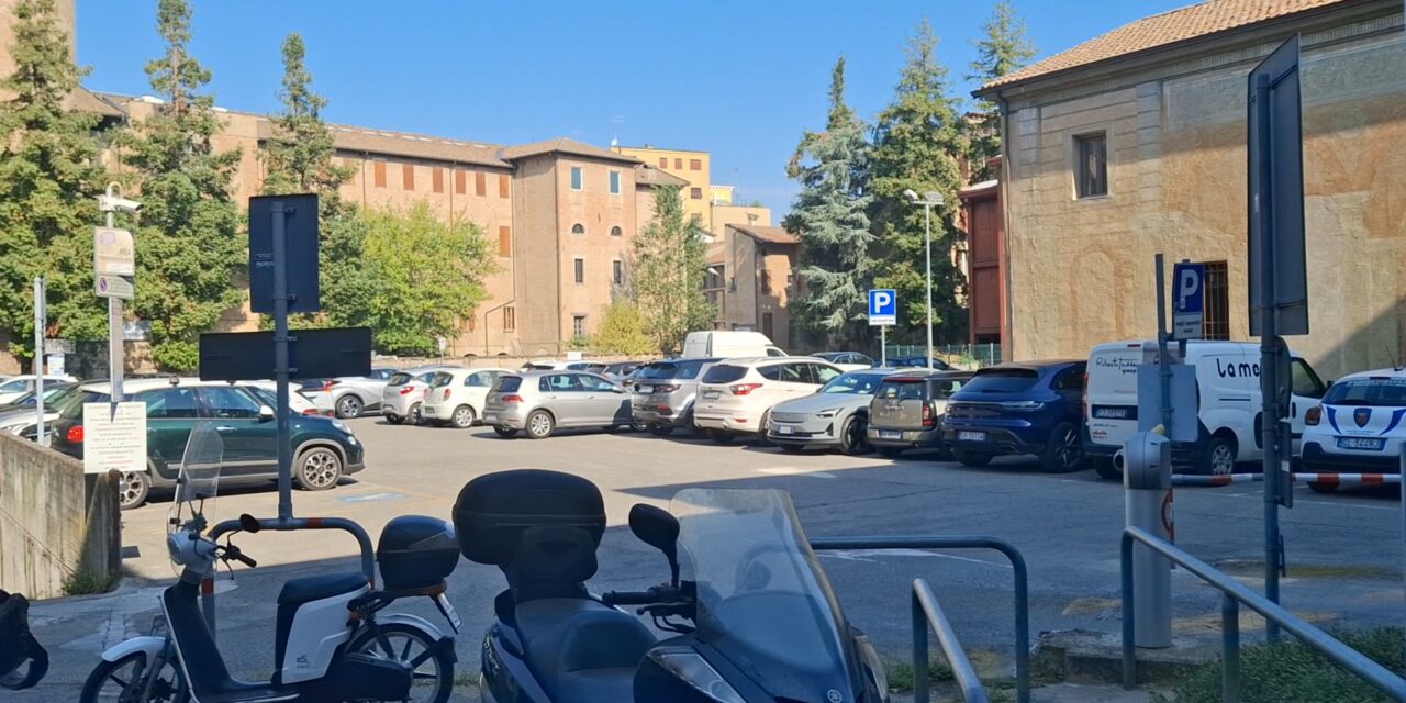 PIOGGIA DI MULTE IN CENTRO,  LA RABBIA DEGLI AUTOMOBILISTI