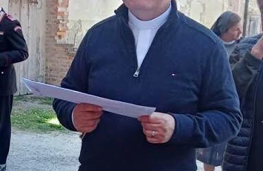 DON SVENTA UN’ENNESIMA TRUFFA IN CHIESA