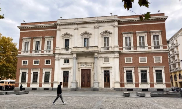 I CARABINIERI TRASLOCANO ALL’EX BANCA D’ITALIA
