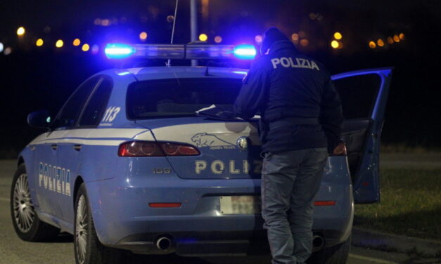 ESPULSO RIENTRA IN ITALIA, ARRESTATO