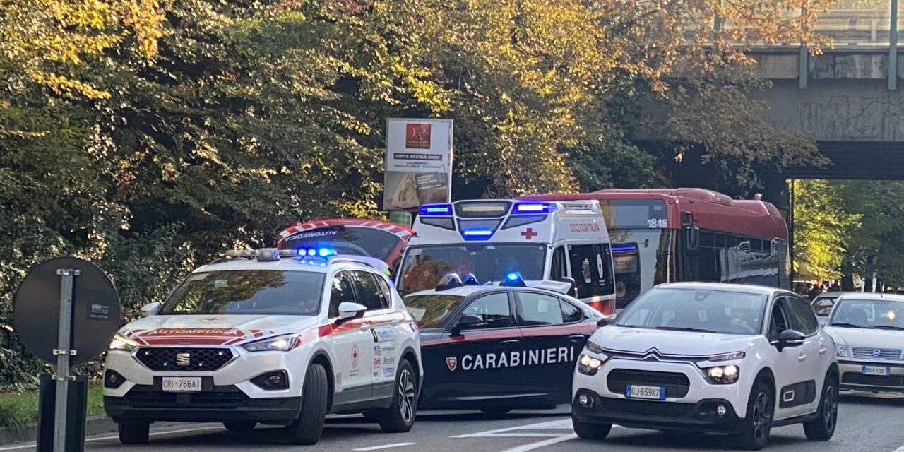 BIMBA SVIENE SULL’AUTOBUS DOPO UN MALORE, E’ ACCADUTO IN VIA SAMOGGIA