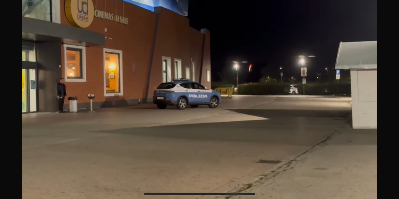 CRIMINALI IN AZIONE IERI SERA AI PETALI, ASSALTO IN GIOIELLERIA CON I MITRA TRA I CLIENTI