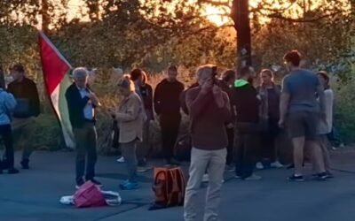 MANIFESTANTI, LA PROTESTA CONTINUA CONTRO LA VISITA DEGLI ISRAELIANI A REGGIO