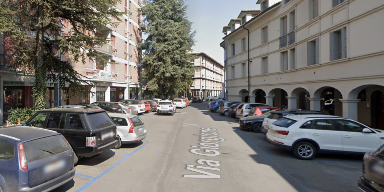RISSA TRA QUATTRO GIOVANI IN VIA GIORGIONE