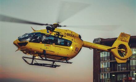 SCHIANTO CON AUTO, GRAVE CICLISTA