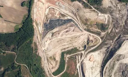 CARPINETI, DISCUSSIONI SULLA DISCARICA DI POIATICA