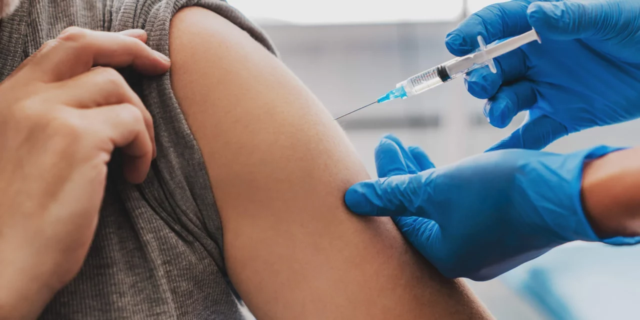 SANITA’ E NUOVE VARIANTI COVID, DA LUNEDI’ VIA ALLE VACCINAZIONI