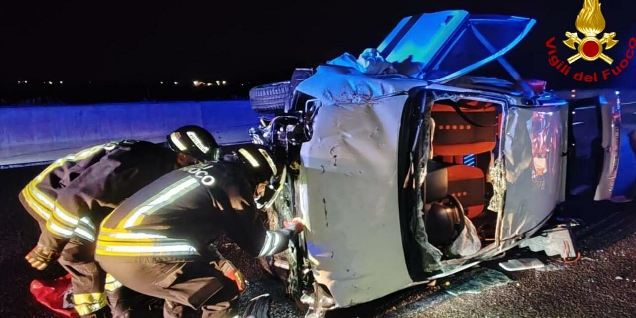 INCIDENTE IN AUTOSTRADA, DUE FERITI