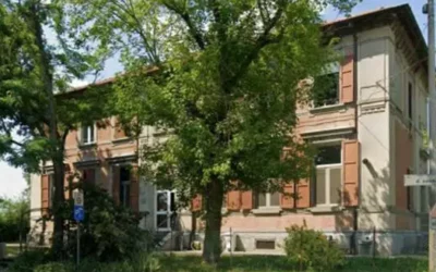 IL COMUNE METTE IN VENDITA L’EX SCUOLA ELEMENTARE DI CANALI ‘LA PULCE’. PUBBLICATO IL BANDO